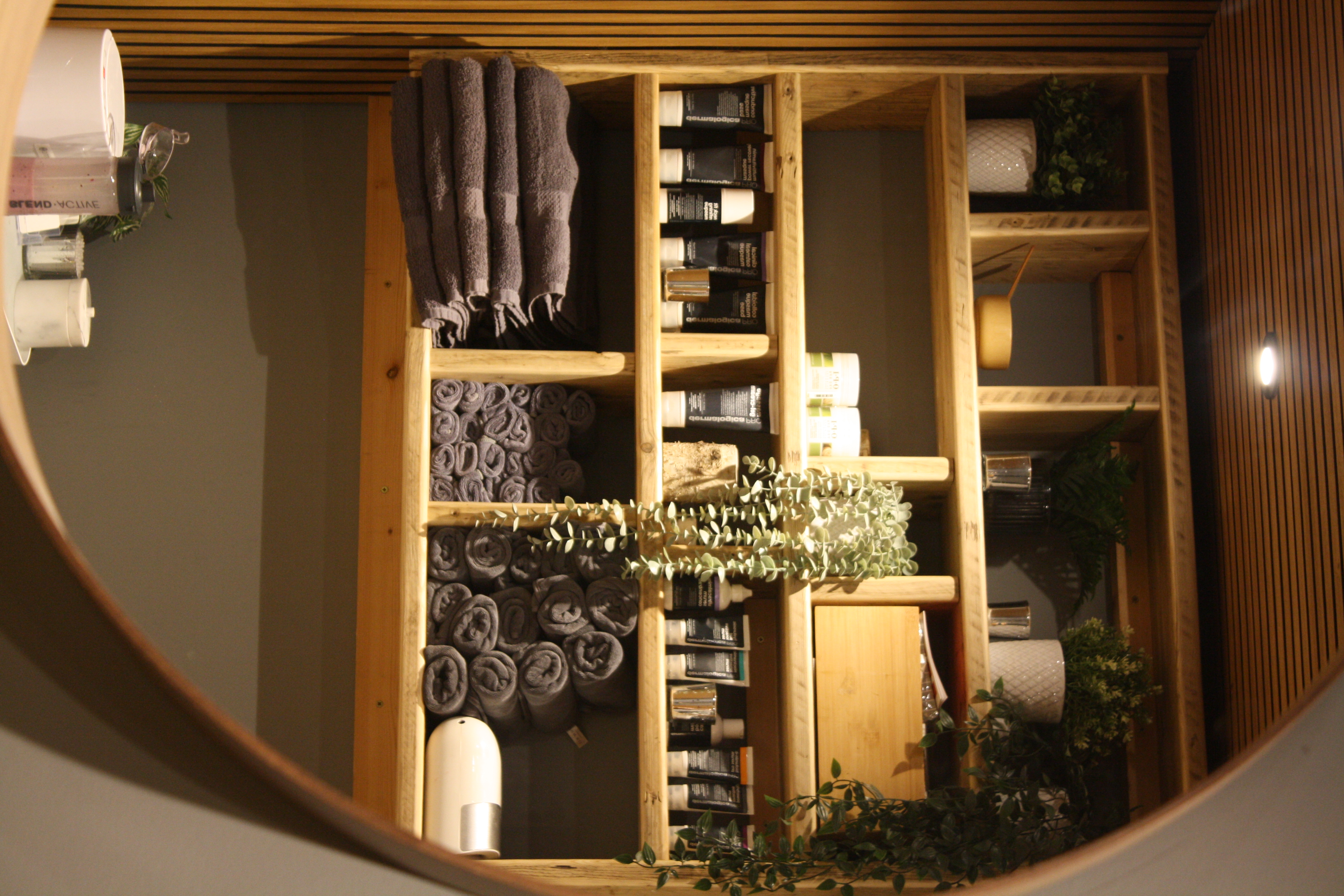 Salon interior